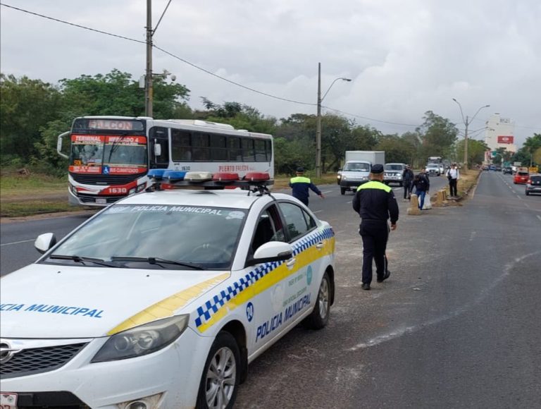 Hay vecinos de barrios molestos con la prohibición de giro a la izquierda