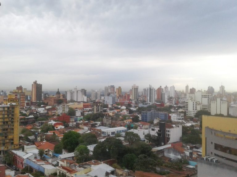 Inicia fin de semana con temperaturas bajas y seguirán tormentas