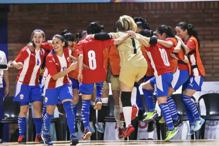 Las paraguayas del futsal también valen Oro!