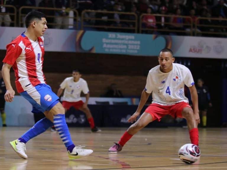 La victoria paraguaya en futsal también fue para los varones