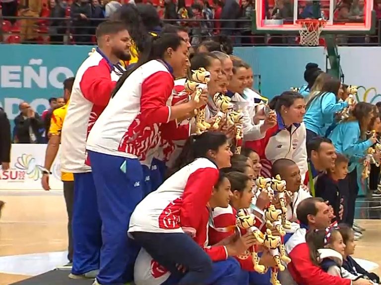 Por 17 puntos Paraguay quedó con la presea de plata en básquetbol femenino