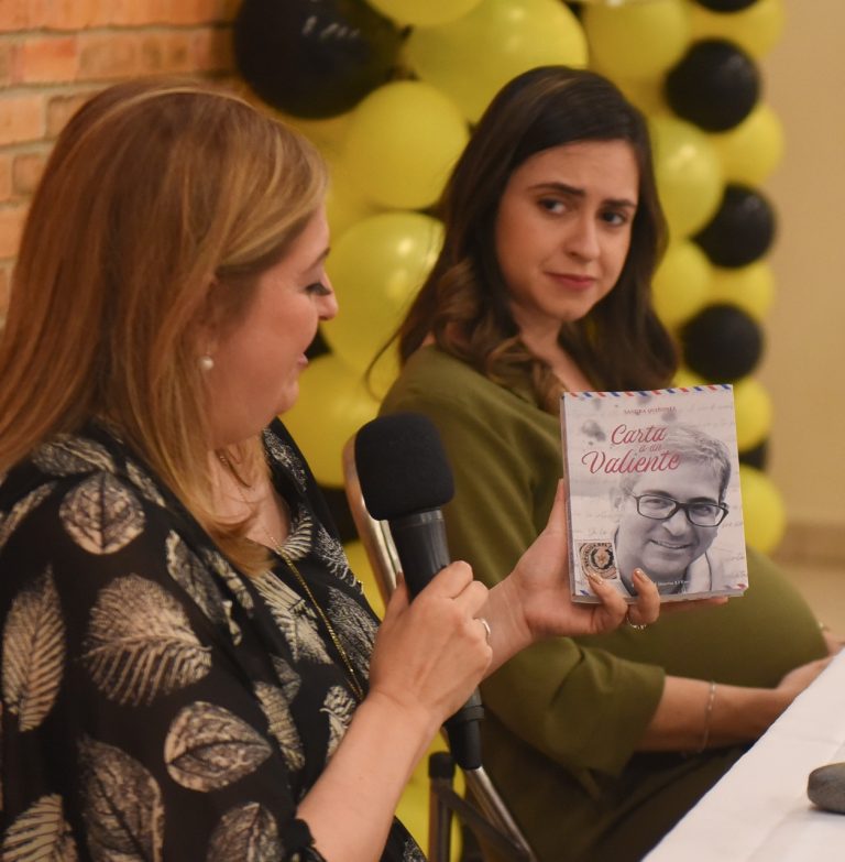 Marcelito, hijo de Marcelo y Claudia, nació «sano y gordito» y ya es socio del Club Guaraní