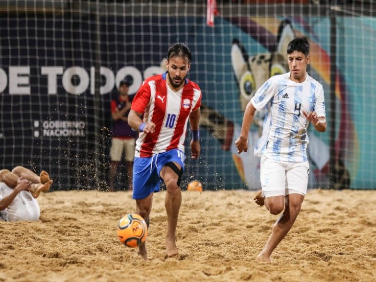 Paraguay ganó a la Argentina y se encamina al oro en fútbol de playa