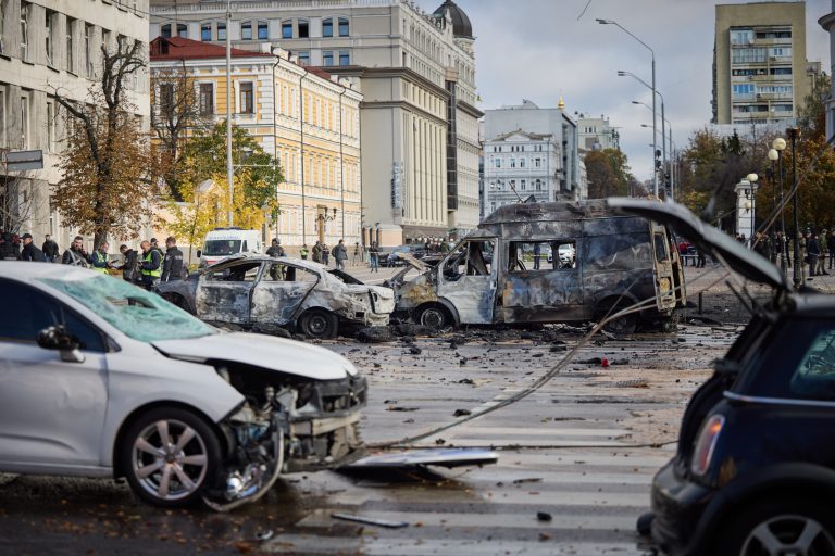 Rusia desata un ataque masivo con misiles sobre varias ciudades de Ucrania 