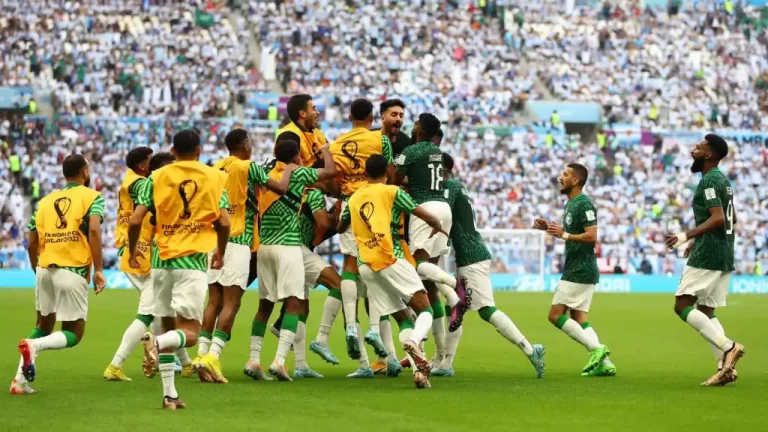 Arabia Saudita decreta un día de farra por ganar a Argentina