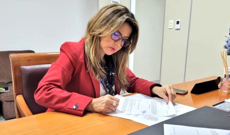 Tras reciente nueva fuga, Cecilia Pérez deja la asesoría de seguridad para ser Fiscal General.