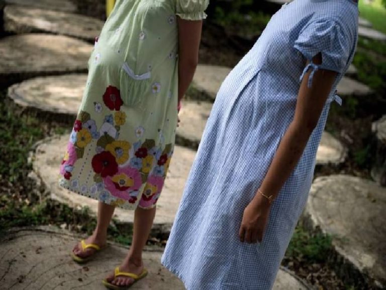 Escalofriantes números sobre niñas que dan a luz en el país