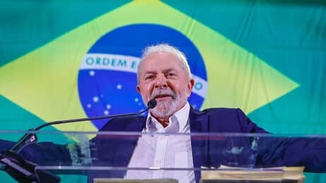 Lula asume acompañado con la mayor representación extranjera en la historia de Brasil