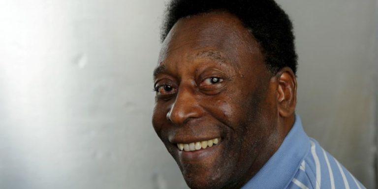 El fútbol está de luto: Murió Pelé, un artista, un genio del balón