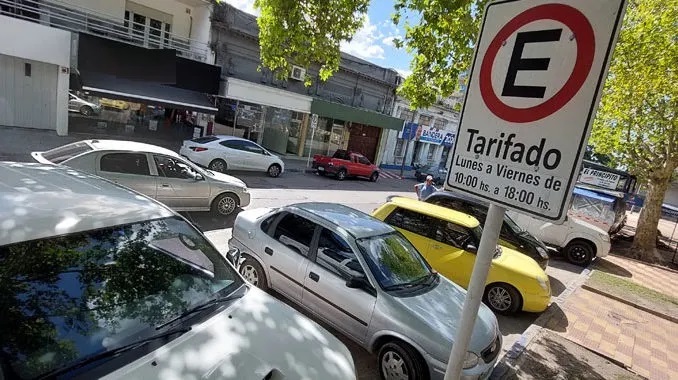 Todavía no empezó estacionamiento tarifado, y  ya surgen sospechosas “repartijas” del negocio en vista