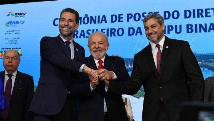 Lula bajó la línea para Itaipú: aparte de vender electricidad debe servir a la sociedad