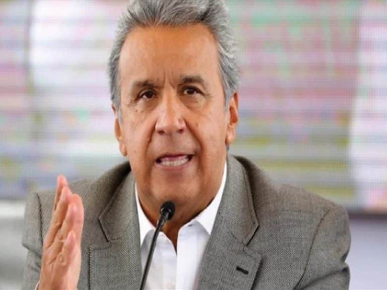 Ex presidente Lenin Moreno deberá presentarse cada mes en embajada ecuatoriana de Asunción