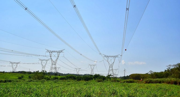 Energía de Itaipú alcanzó los 1.5 Gwh para el país el mes pasado