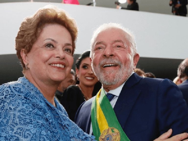 La ex presidenta de Brasil asumió como titular del banco BRICS