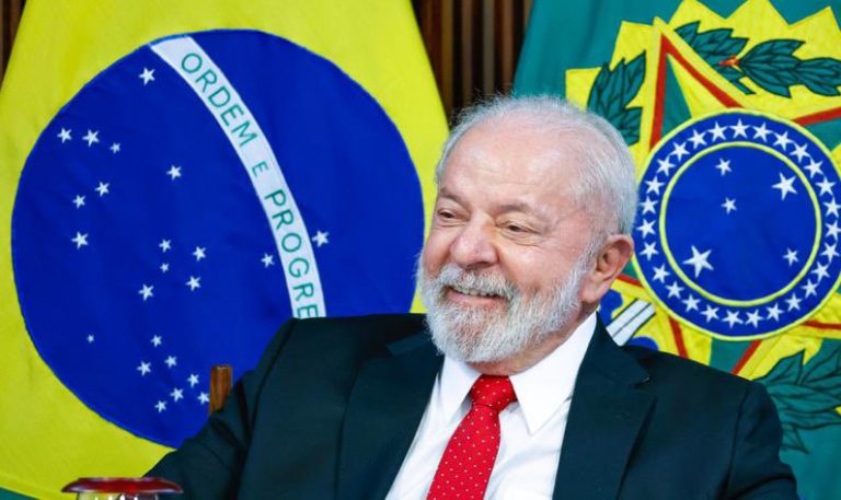 Lula anuncia retorno de Brasil a la Unasur