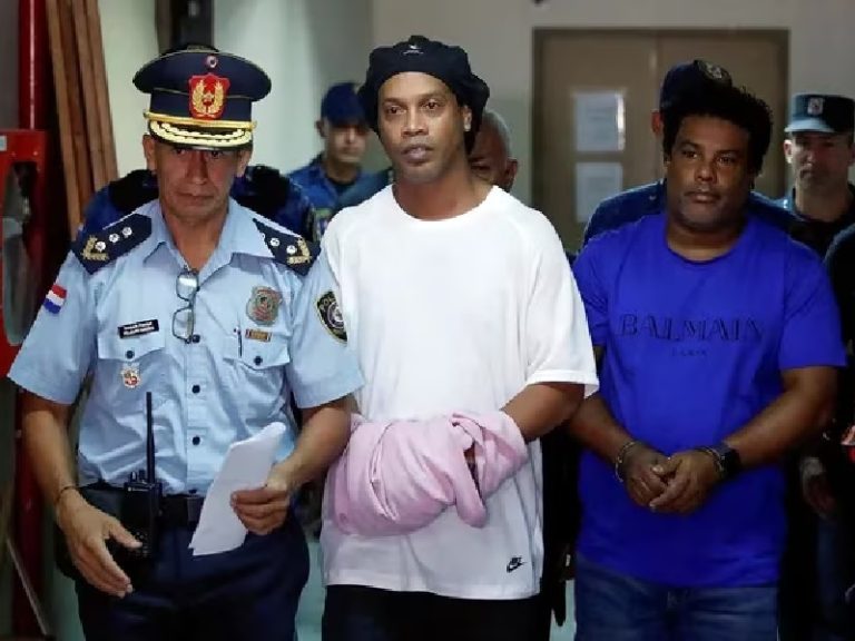 Ronaldinho negó estar involucrado en estafas piramidales