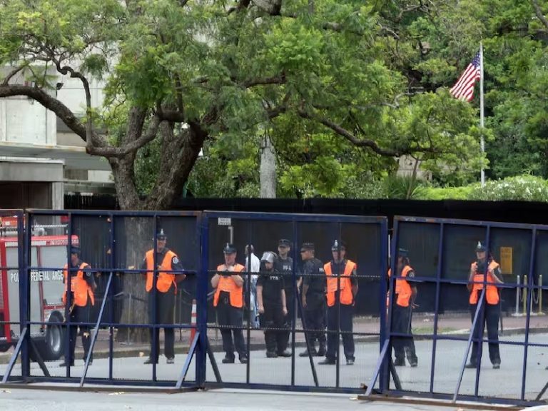 Buenos Aires: amenaza de bomba obliga evacuar embajadas de EE.UU e Israel