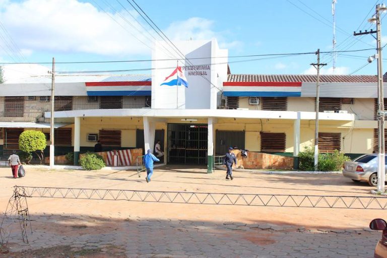 La Policía no puede controlar la rebelión que continúa en la Penitenciaría de Tacumbu