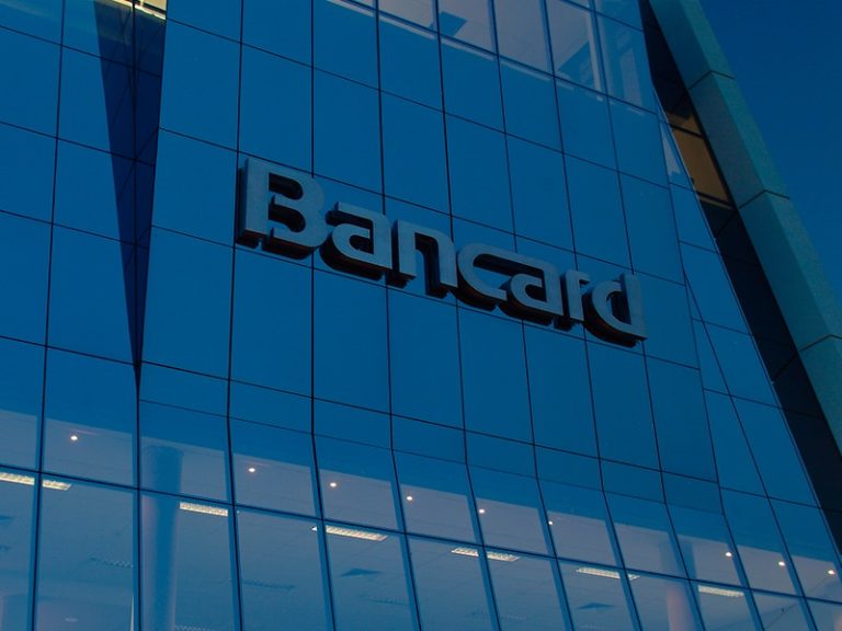 Bancard recibió millonaria multa de parte de Conacom