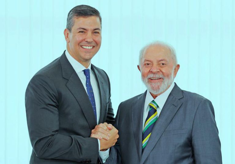 Lula confía que la tarifa de Itaipú para el 2024 se definirá en una próxima reunión en Asunción