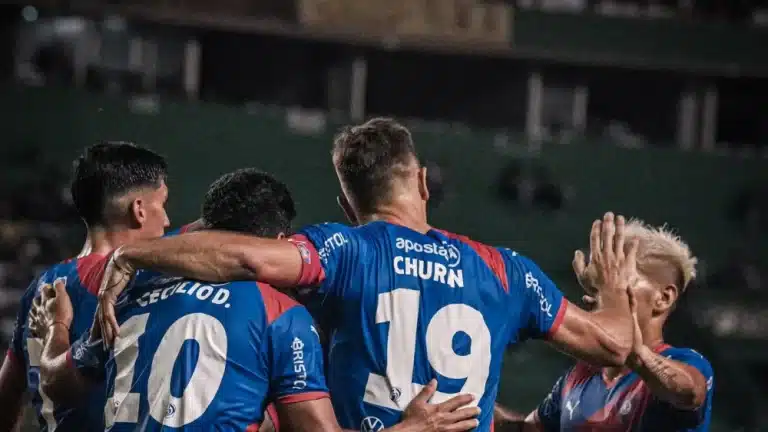 Cerro Porteño se repone y bate 3 a 0 a domicilio al Deportivo Cali