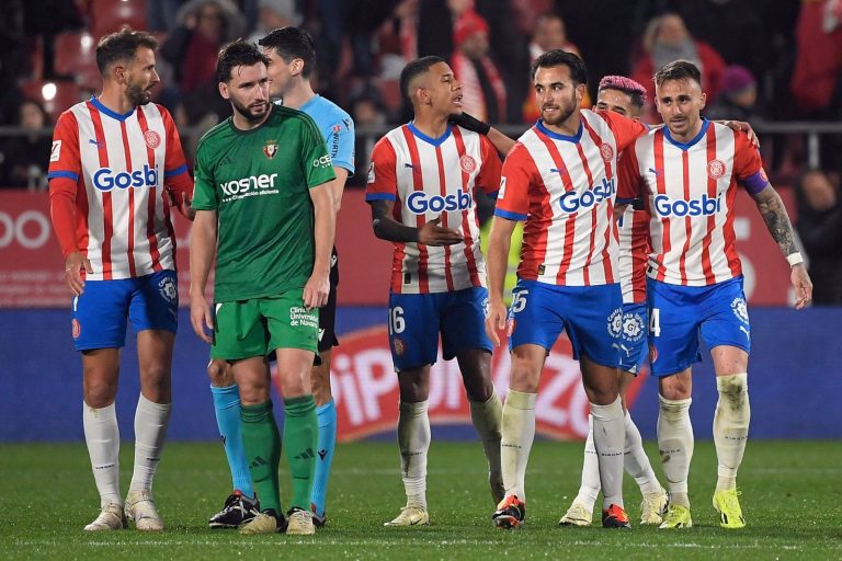 Girona brilló bajo la lluvia y sigue siendo escolta del Real Madrid