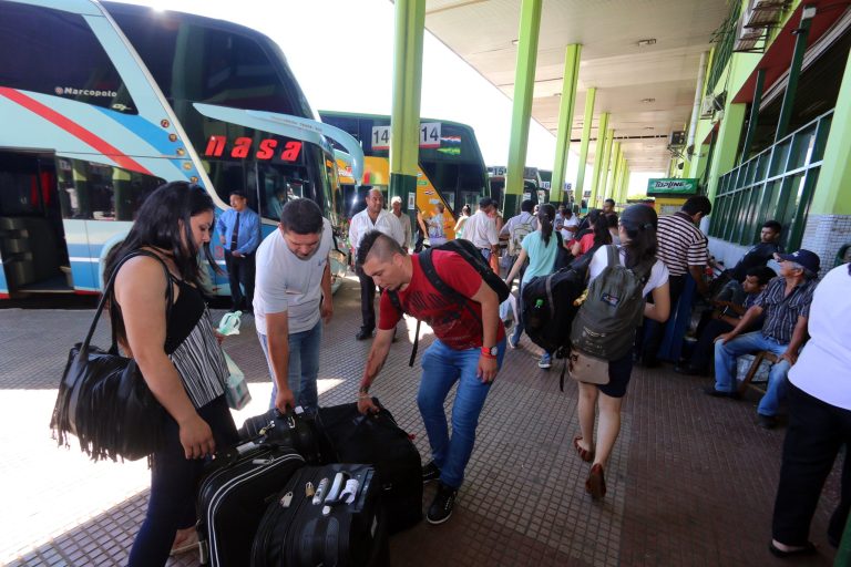 Dinatran libera mañana los transportes en todo el país