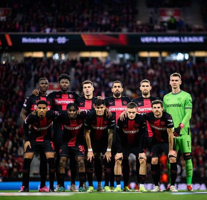 Europa League: Leverkusen le ganó en el último segundo al Qarabag