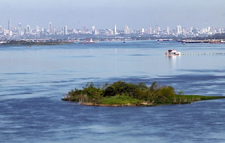 Río Paraguay: inundaciones en el Sur y estancamiento en el Norte