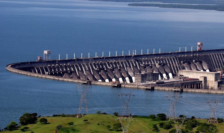 UIP y Capaco festejan acuerdo sobre la tarifa de Itaipú