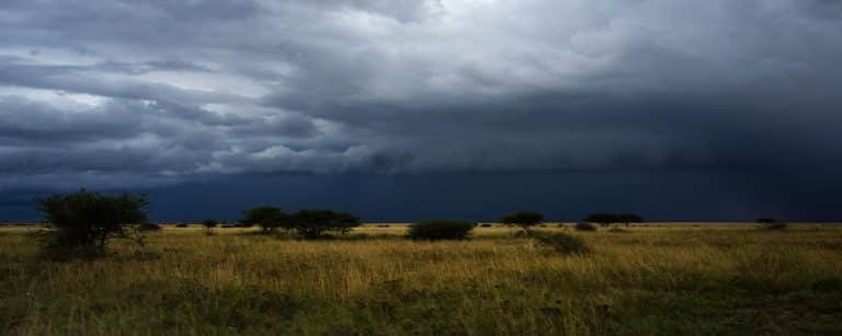 Meteorología emite alerta de tormenta para mañana jueves