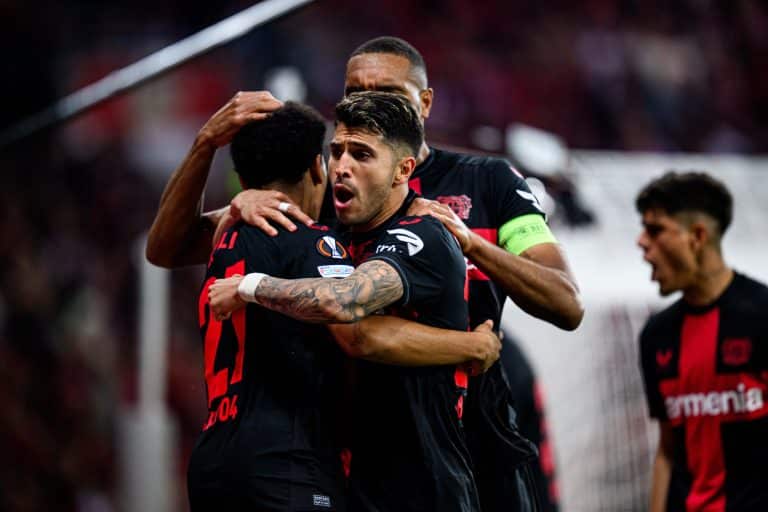 Bayer Leverkusen encontró el rumbo sobre el final y peleará por el título de la Europa League