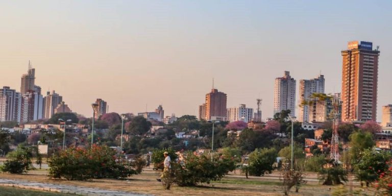 Fin de semana caluroso, luego habrá cambios repentinos entre frío y calor