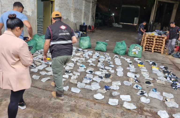 Capturaron a supuesto miembro de banda que intentó traficar más de 3.000 kilos de cocaína