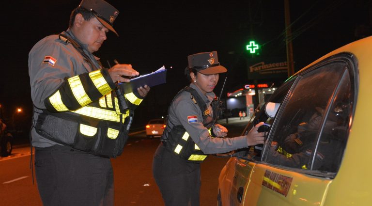 La Patrulla Caminera anunció el retorno de las pruebas de alcotest por las rutas del país