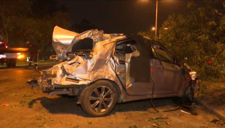 La alta velocidad causó un doble accidente camino al Aeropuerto