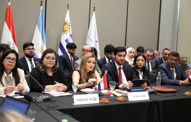 Avanzan negociaciones entre Mercosur y Emiratos Árabes en la previa de la cumbre en Asunción