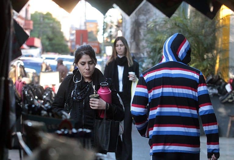 Sábado frío y posibles lloviznas en el sur y centro del país