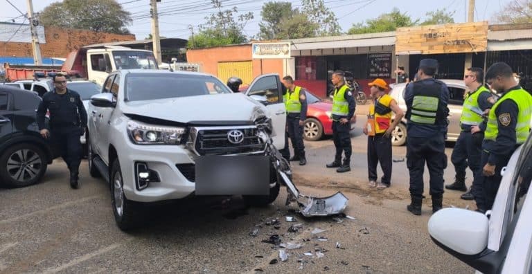 VIDEO: La policía, con rápida reacción, recuperó vehículo robado y detuvo al autor del hecho