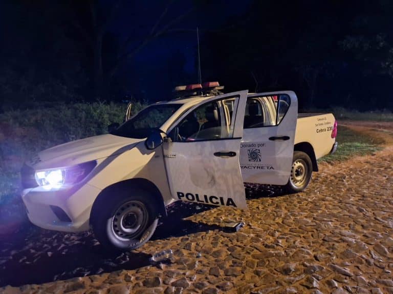 VIDEO: Delincuentes montaron barrera falsa para asaltar camión que transportaba electrónicos