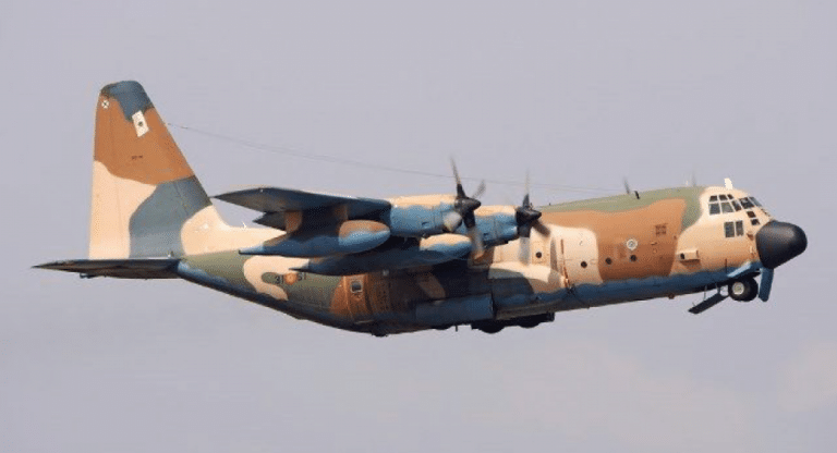 Uruguay presta un avión hidrante y un equipo militar para combatir el incendio en el Chaco