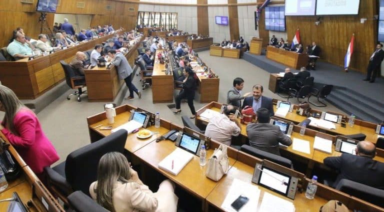 La Cámara de Diputados pidió a Itaipú informes sobre financiamiento a personas y organizaciones civiles