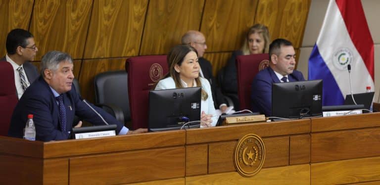 Presupuesto 2025 del MEC prevé 90% para sueldos y 724 nuevos docentes