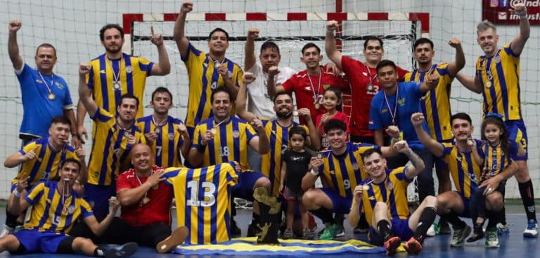 Luque es campeón de la Superliga metropolitana masculina de balonmano