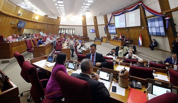 Congreso crea Consejo Nacional Anticorrupción. Coordinará la Contraloría con el Ejecutivo