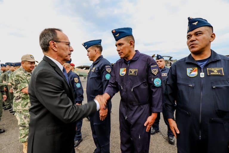 ‘Escuadrón Guaraní’ partió al Brasil para ejercicios aéreos