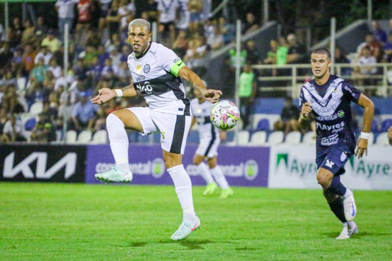 Olimpia y Ameliano empatan en el cierre de la segunda fecha