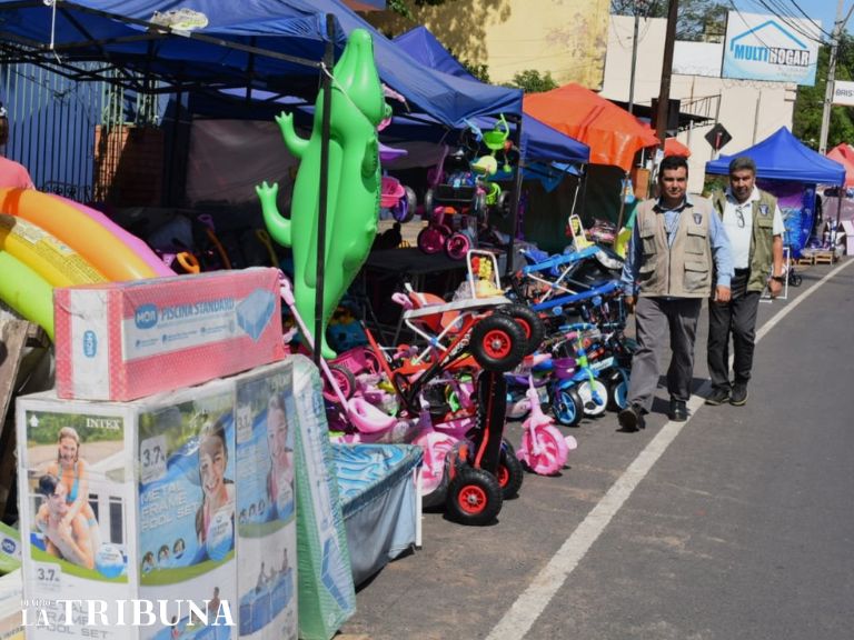 Los Reyes Magos llegaron al Mercado 4