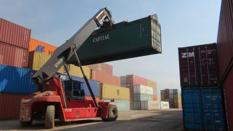 Exportaciones de marzo superan los 674 millones de dólares