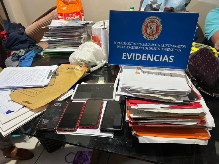 Operativo Morfeo allanó una empresa que supuestamente estafaba a la gente con construcción de viviendas